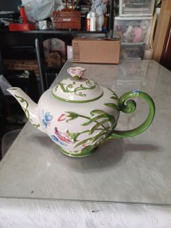 Temp-tations Dragonfly Tea Pot with Lid