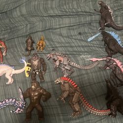 Godzillla Playmates Figures (READ DESCRIPTION)