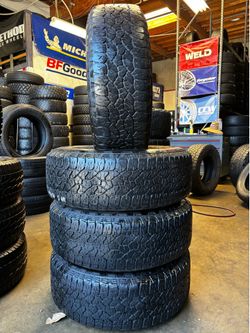 Chevy 1500 20  black Rims W Goodyear 275/65/20LT used tires