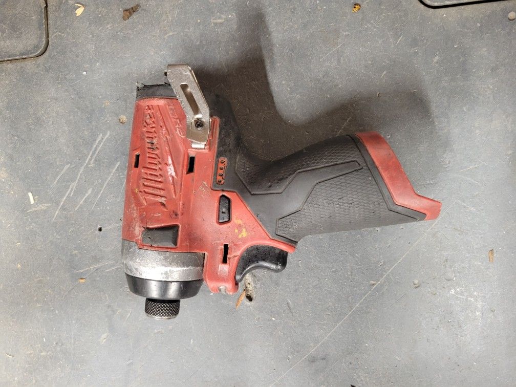 Milwaukee M12 Impact Used