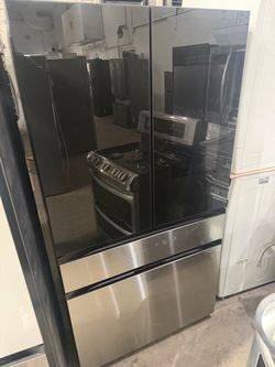 Samsung  bespoke smart family hub 36”w  29 cu ft