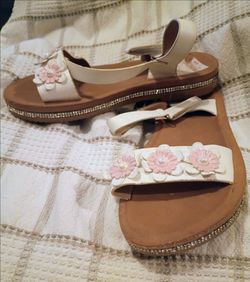 Girls Chulis leather 3D flower sandals with sparkles