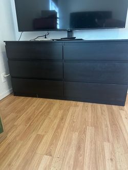 Black dresser