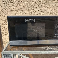 Simply Perfect Microwave 