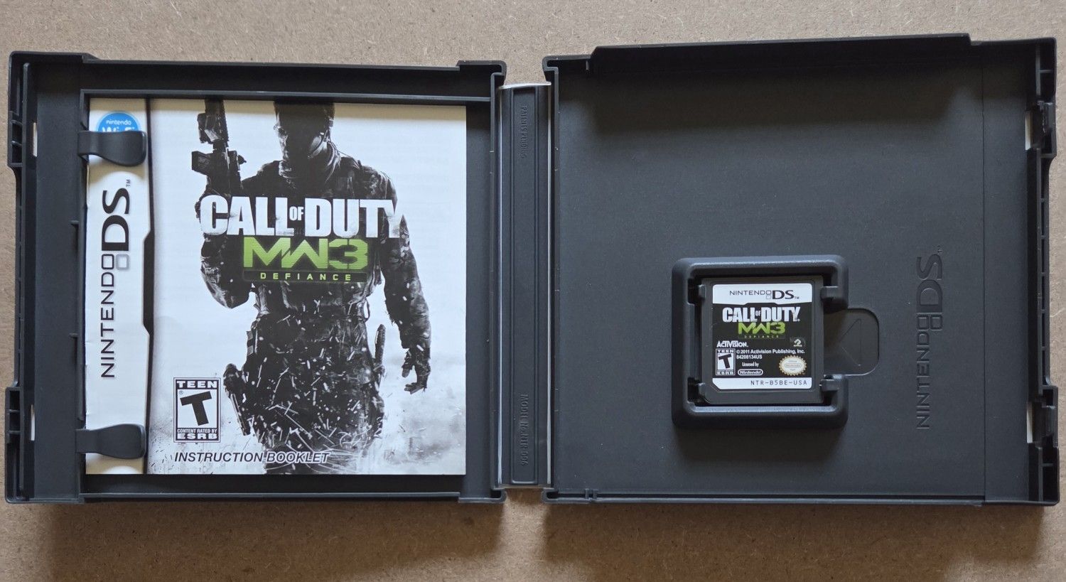 VIDEO GAME COLLECTION- NINTENDO 3DS SYSTEM 