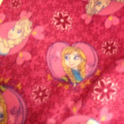 NEW Frozen Sisters pink. Handmade blanket