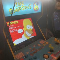 Simpson ARCADE  4 PLALYER $450