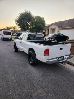 2000 Dakota $4000.00