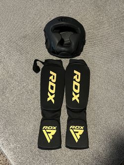 Size Adult Small RDX Shin Pads & Venum Head Piece