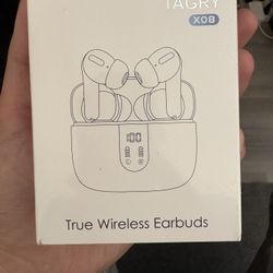 Wireless Earbuds (Brand new)