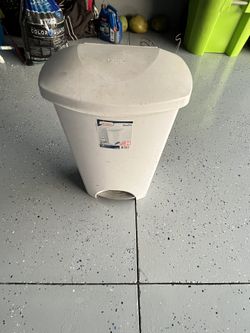 Trash Can