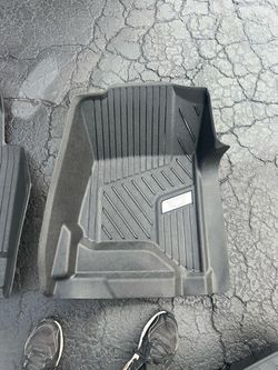 Cadillac Escalade ESV original floor mats