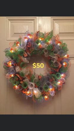 Handmade Halloween wreath NEW with PUMPKIN LIGHTS!