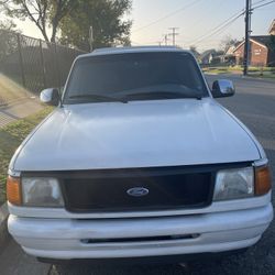 Ford Ranger  V6 3.0 Stick Shift