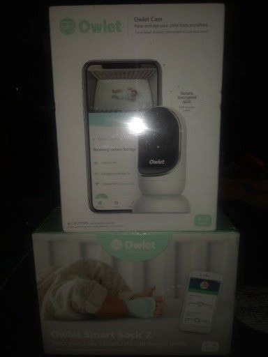 baby monitor system ever to track your baby’s heart rate and oxygen levels while streaming video and audio to your phone.