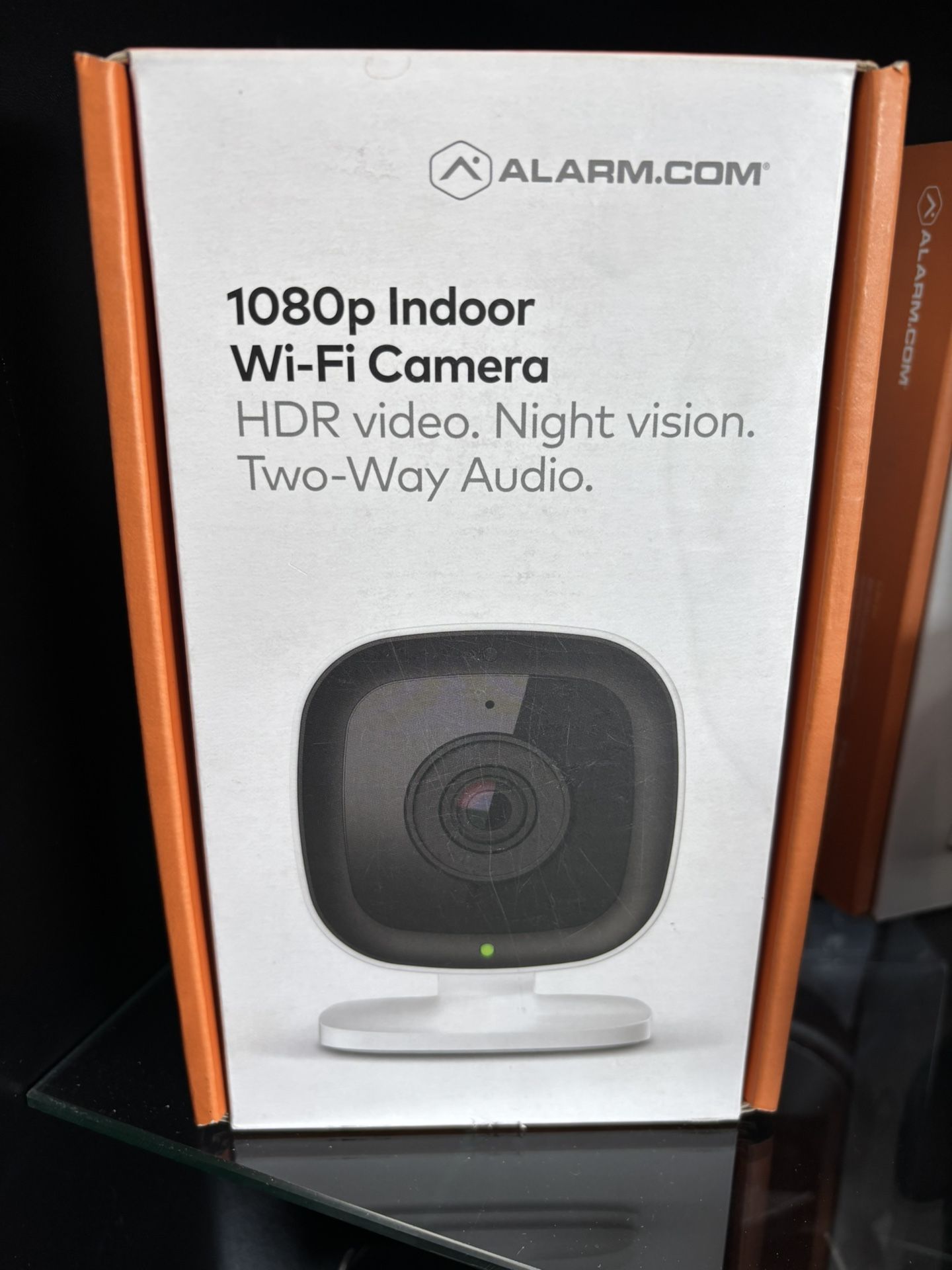 https://offerup.com/redirect/?o=QWxhcm0uY29t Indoor Wi-Fi Camera