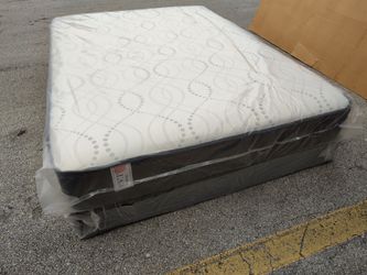 NEW MATTRESS FULL SIZE PLUSH WITH BOX SPRING