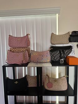 Shoulder bags 💕