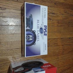 2 Sets Of Car Speakers Brand New NBO 