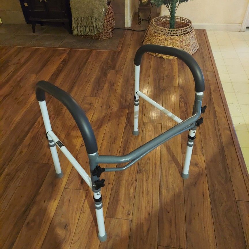 Bathroom Safety Rail