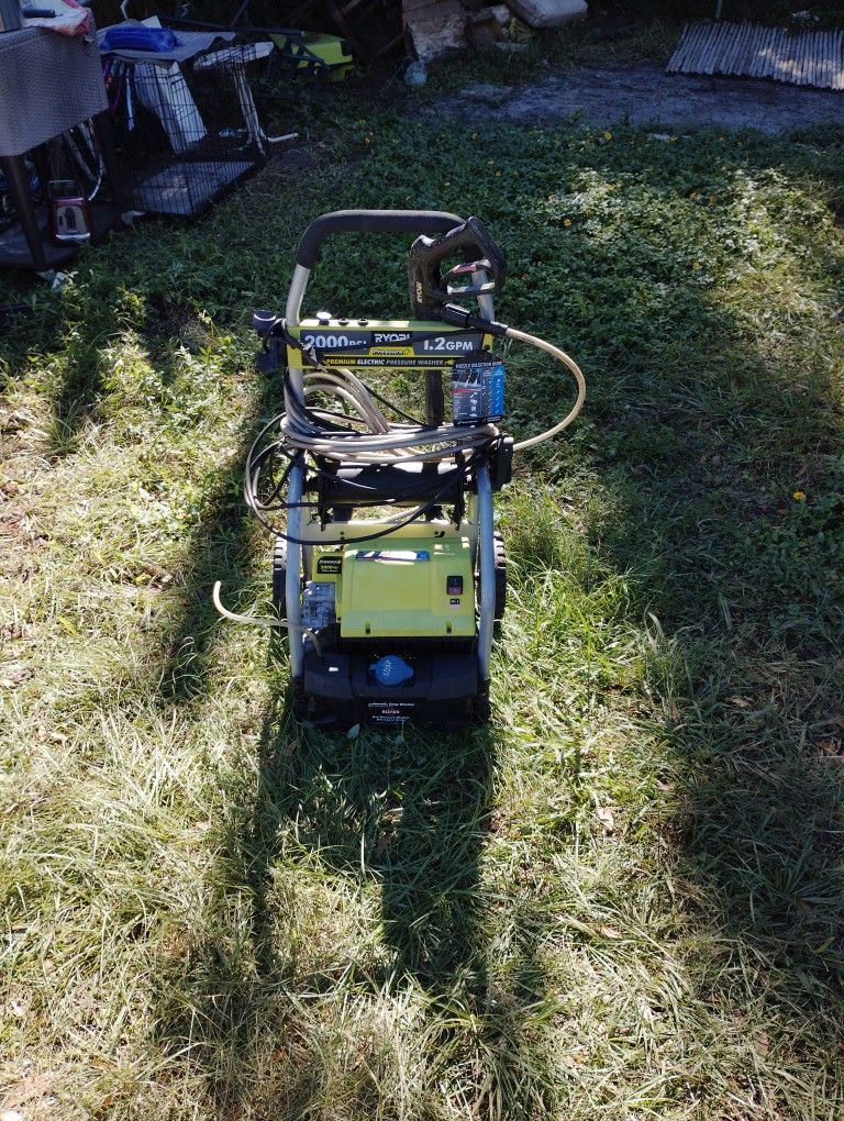 Ryobi 1800 Psi Pressure Washer 