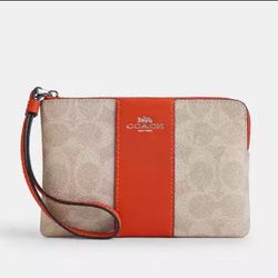 COACH Corner Zip Wristlet 