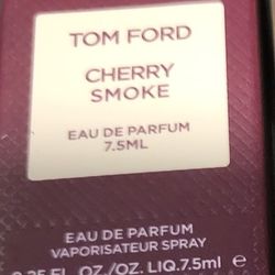 Tom Ford Cherry Smoke 