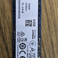 Kingston 512GB M.2 PCIe NVMe SSD