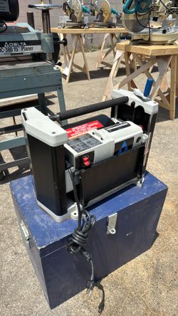 Delta TP305 12.5” x 5.0” Portable Planer