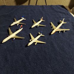 Matchbox Diecast Planes