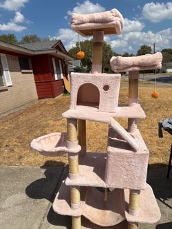 Cat tree house