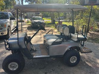 Lifted 4-Seat Golf Cart with Off-Road Tires