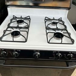 Gas stove