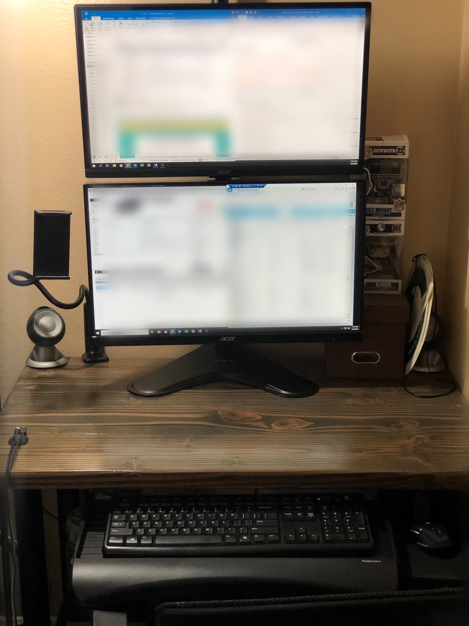 Dual 24” Monitor Setup w/ Vertical Stand – $220 for Sale in Los Angeles ...