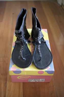 Black Ankle Flats/ Sandals