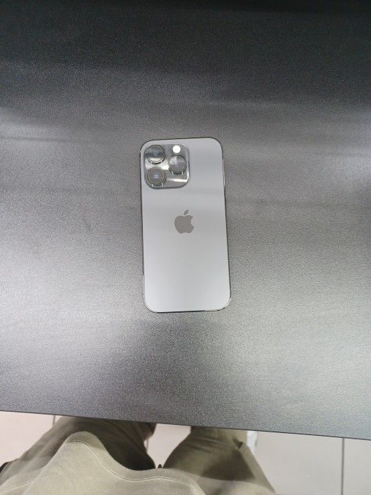 IPHONE 14 PRO 128 GB FACTORY UNLOCK