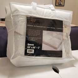 Queen 2 Inch Down Alternative Mattress Topper