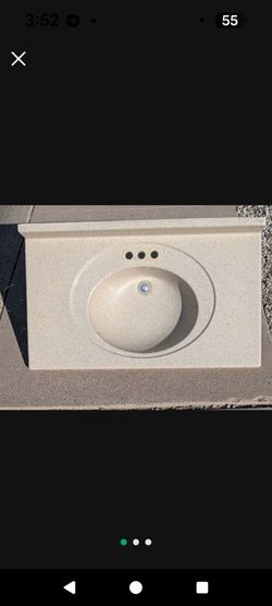 Bathroom Vanity 36-in X 22-in Great Shape