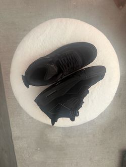 Air Jordan 4 Black Cat Sneakers