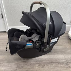 Nuna Pipa RX