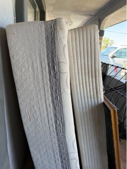 Free mattress and boxspring