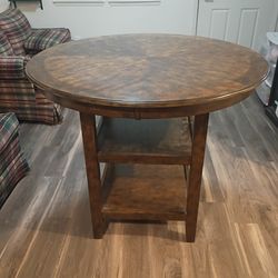 Table In Great Condition.
