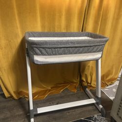 Baby bassinet 