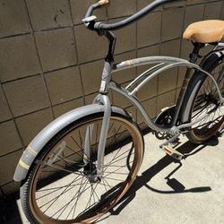 Huffy Cruiser Bike 