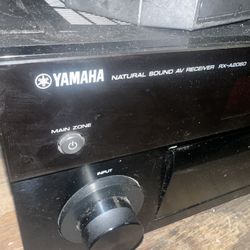 Yamaha 5.1 Sorround Sound System with Bose Speakers