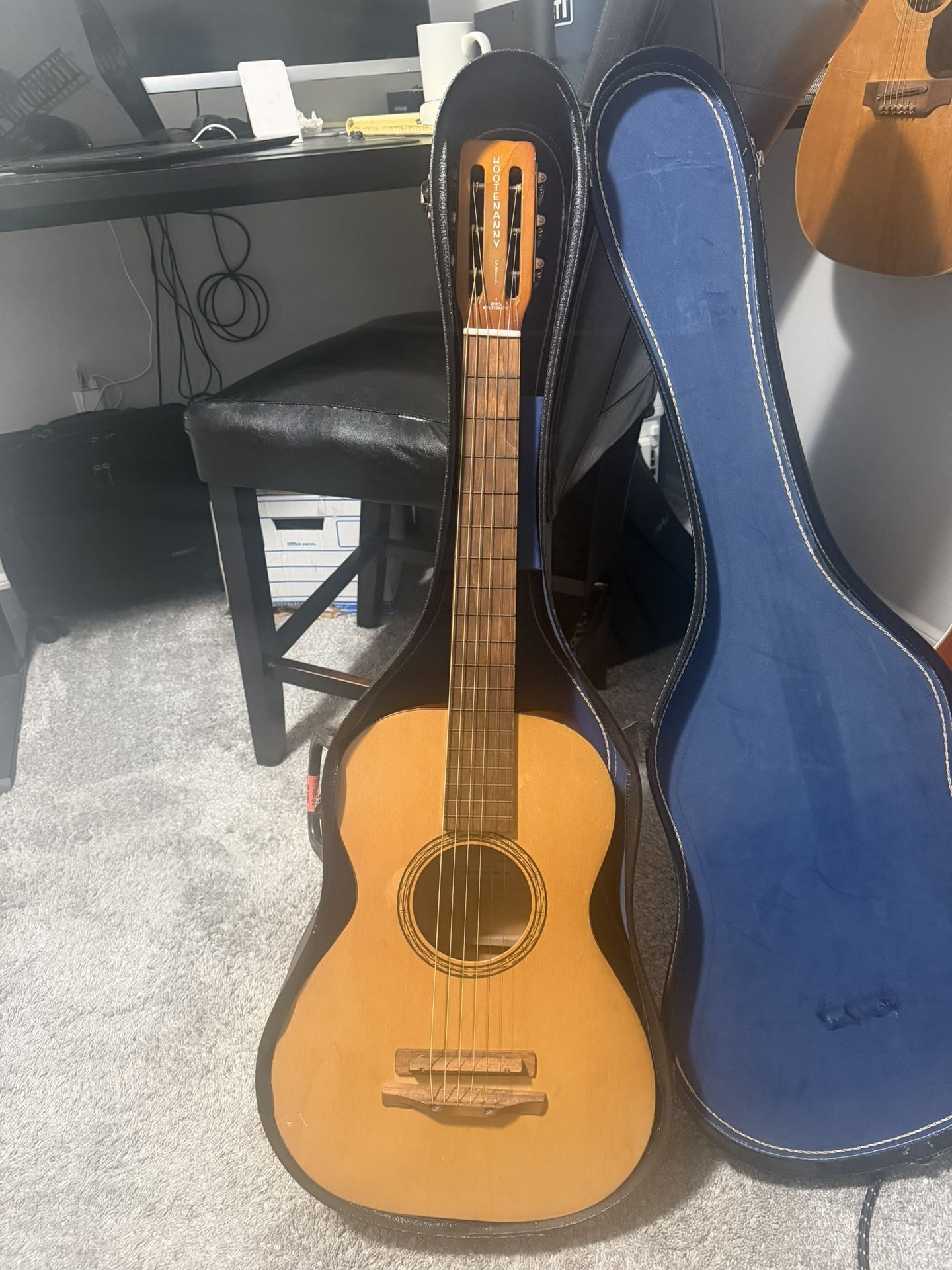 Vintage USA Parlor Guitar