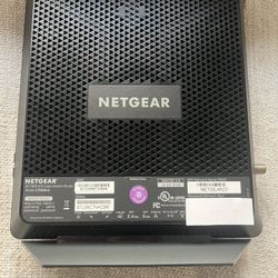 NETGEAR C7000v2 WiFi Cable Modem Router