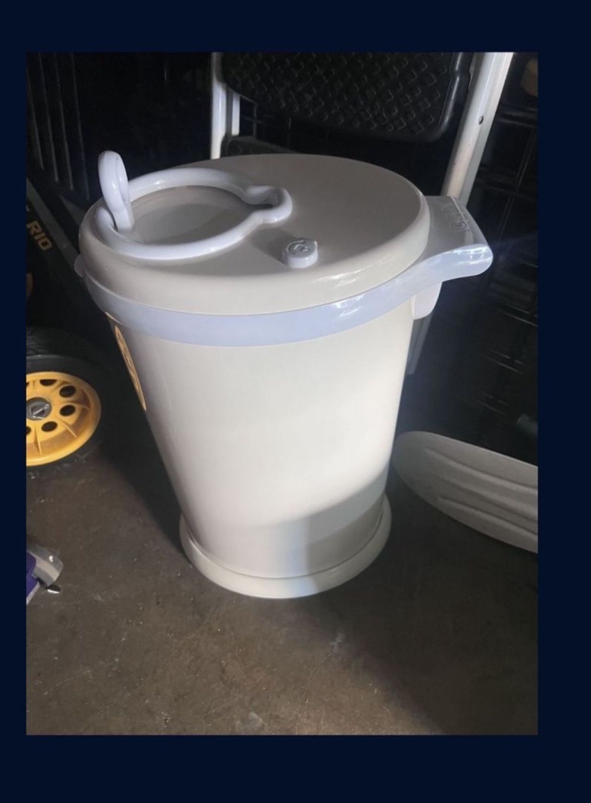 Diaper Pail 