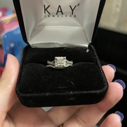 Engagement Ring And wedding Band 