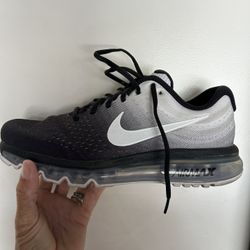 NIKE AIR NAX 2017 OMBRÉ, MENS SIZE 8.5